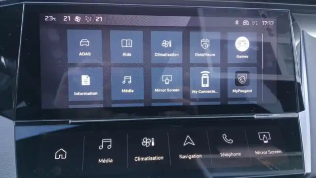 Peugeot 308 hybrid 136 e-dcs6 — photo 52