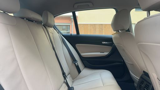BMW Serie 1 114d 95 - Urban Chic – 2017 – 123715 km – Diesel – Boîte Manuelle — photo 29