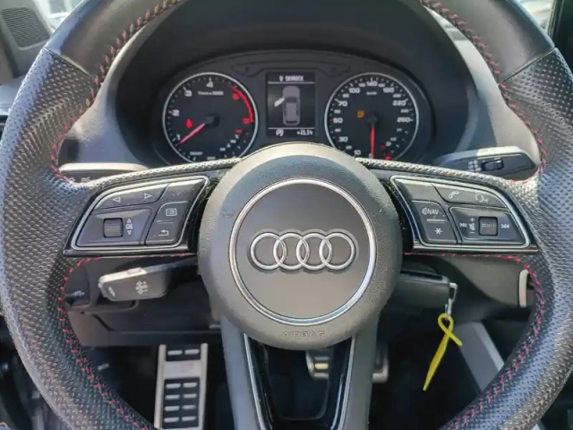 Audi Q2 30 tdi 116 bvm6 — photo 15