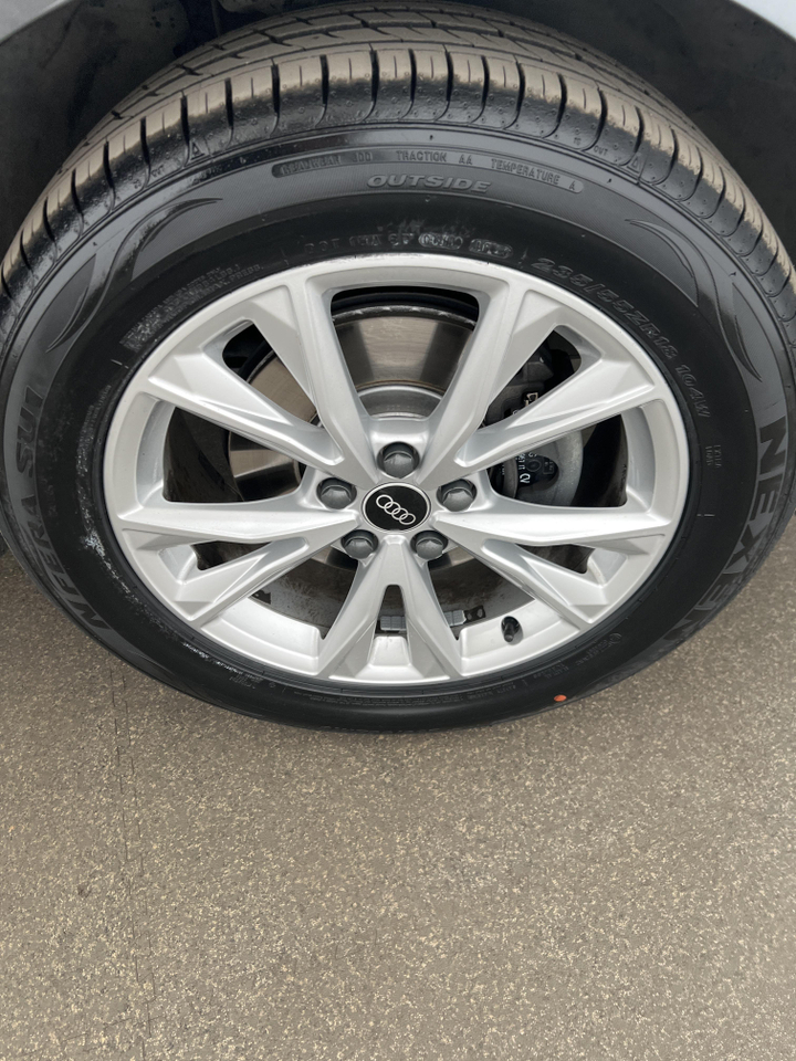 Audi Q3 — photo 42