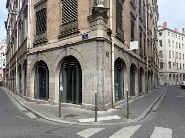 Vends local commercial
