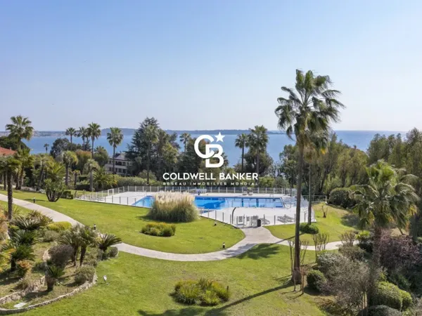 VUE MER PANORAMIQUE - RESIDENCE DE PRESTIGE AVEC PARC , PISCINE