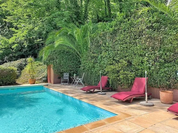 Maison 7 pièces 181 m²