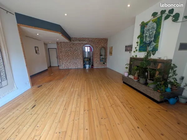 Appartement 14 pièces 305 m²