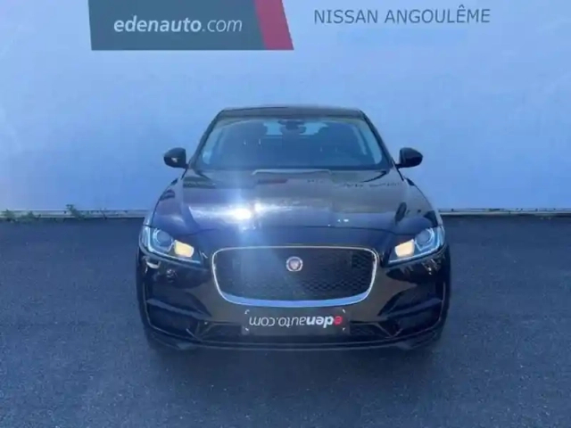 Jaguar F-Pace 2.0 d - 180 ch 2wd bva8 — photo 5