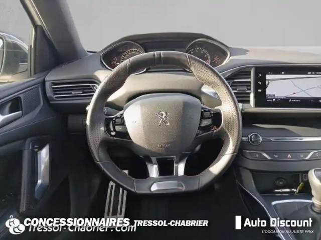Peugeot 308 puretech 130ch s&amp;s bvm6 gt line — photo 12