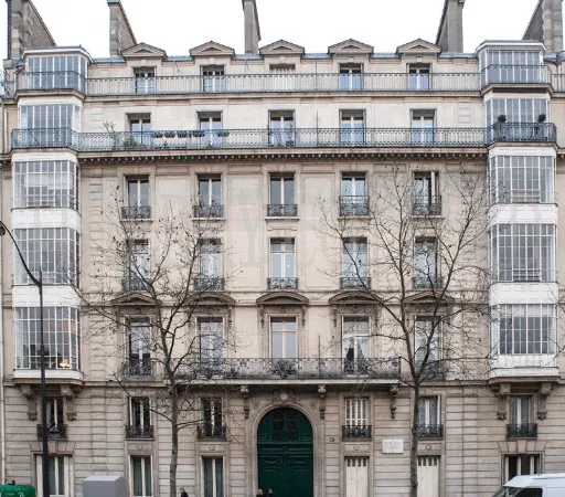 Appartement 8 pièces 254 m²