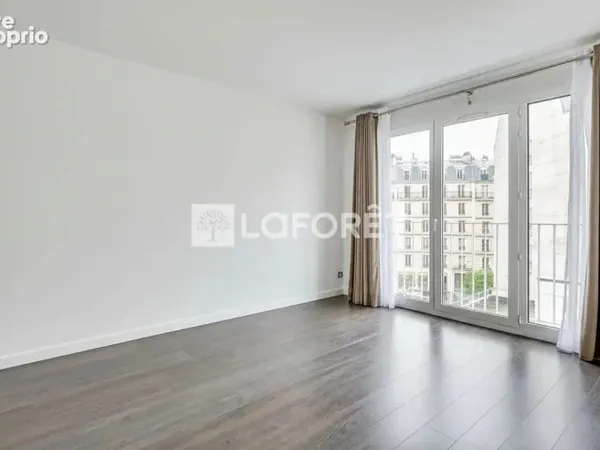 Appartement Paris 4 pièce(s) 67,30m2