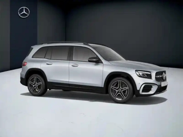 Mercedes Glb 200 d amg line — photo 16