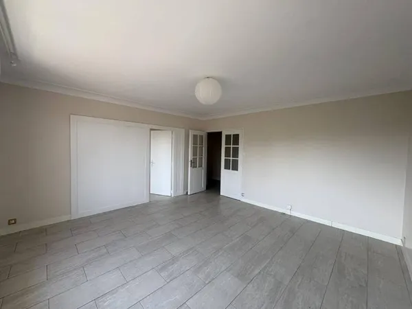 Appartement 4 pièces 76 m²