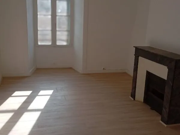 Appartement 4 pièces à Avoise - 116m2