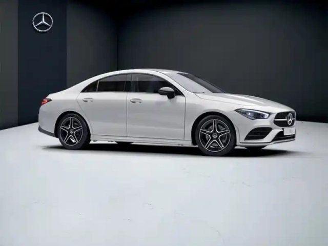 Mercedes Cla 200 d coupé amg line — photo 15