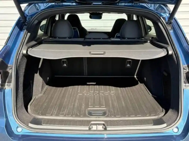 Lynk&Amp;Co 01 1.5 phev 261ch dcth 7 — photo 10