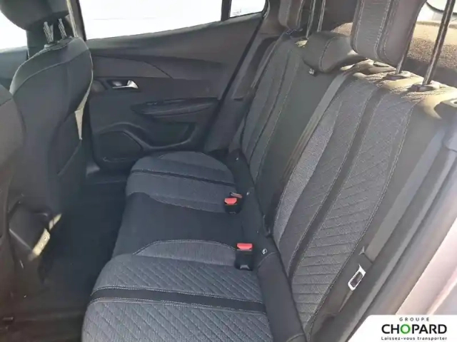 Peugeot 2008 hybrid 145 e-dcs6 — photo 18