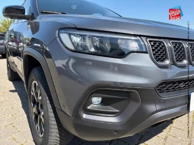 Jeep Compass 1.3 turbo t4 240ch phev 4xe trailhawk at6 eawd — photo 13
