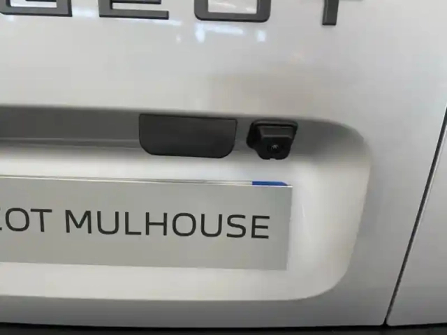 Peugeot Partner xl diesel 130ch cabine approfondie automatique — photo 15