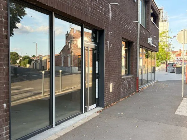 Local commercial Wattignies centre