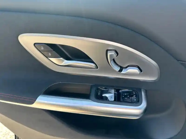 Mercedes Glb 250+ avec technologie eq limit — photo 13