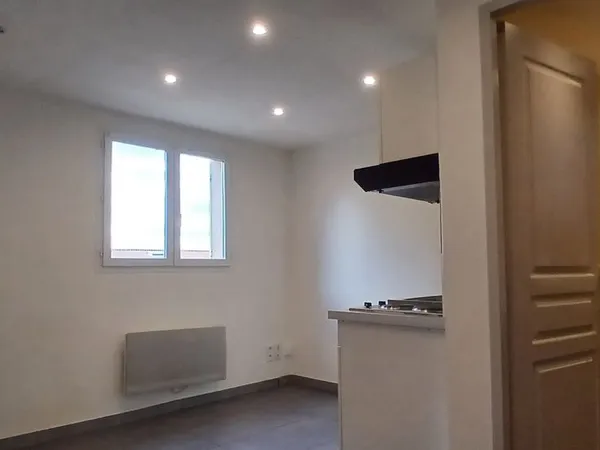 Appartement Location Gardanne 1p 20m² 595€
