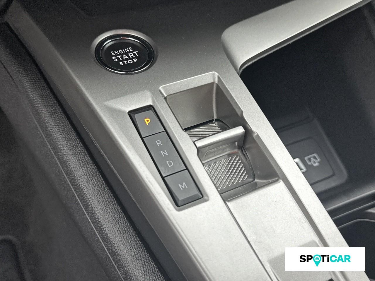 Peugeot 308 1.2 hybrid 145ch style e-dcs6 — photo 14