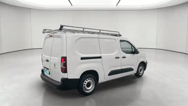 Peugeot Partner fourgon xl 950 kg bluehdi 130 s&amp;s bvm6 — photo 27