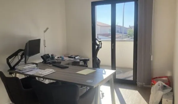 Bureau 53 m²