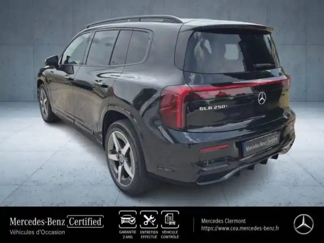 Mercedes Glb 250+ eq 272ch limited edition — photo 3