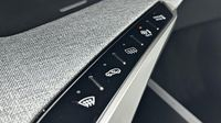 Peugeot 5008 Hybrid 145ch Allure e-DCS6 — photo 15