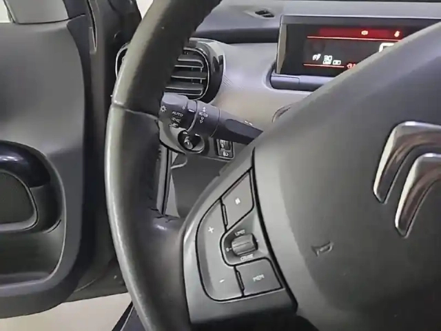 Citroën C4 cactus puretech 110 s&amp;s bvm6 — photo 22