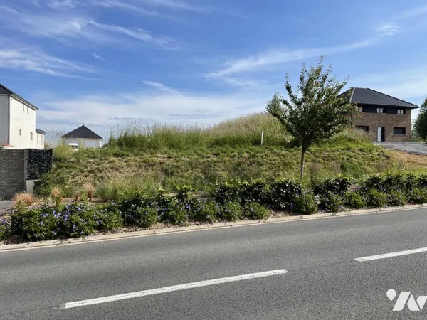 Terrain 2092 m²