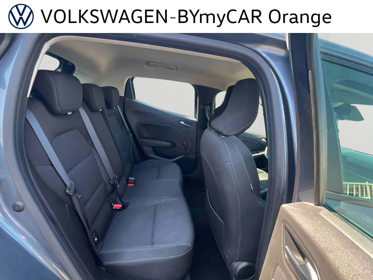 Renault Clio TCe 100 — photo 25