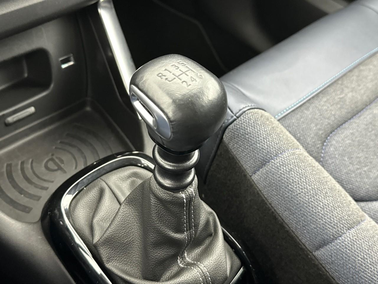 Citroën C3 Aircross puretech 110 s&s bvm6 rip curl — photo 30