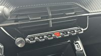 Peugeot 2008 1.2 PureTech 100ch S&S Style — photo 15