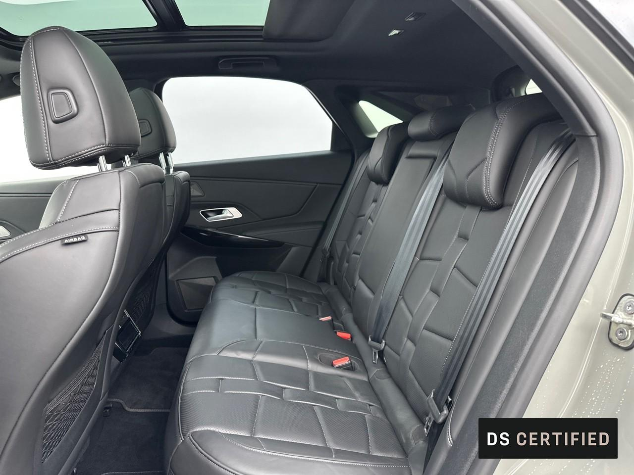 Ds Ds 7 crossback hybride rechargeable e-tense 360 eat8 4x4 opera — photo 13