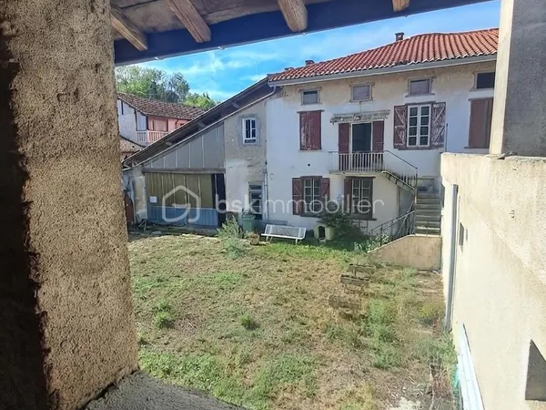 Immeuble 7 pièces 330 m²
