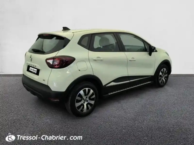 Renault Captur dci 110 energy intens — photo 2