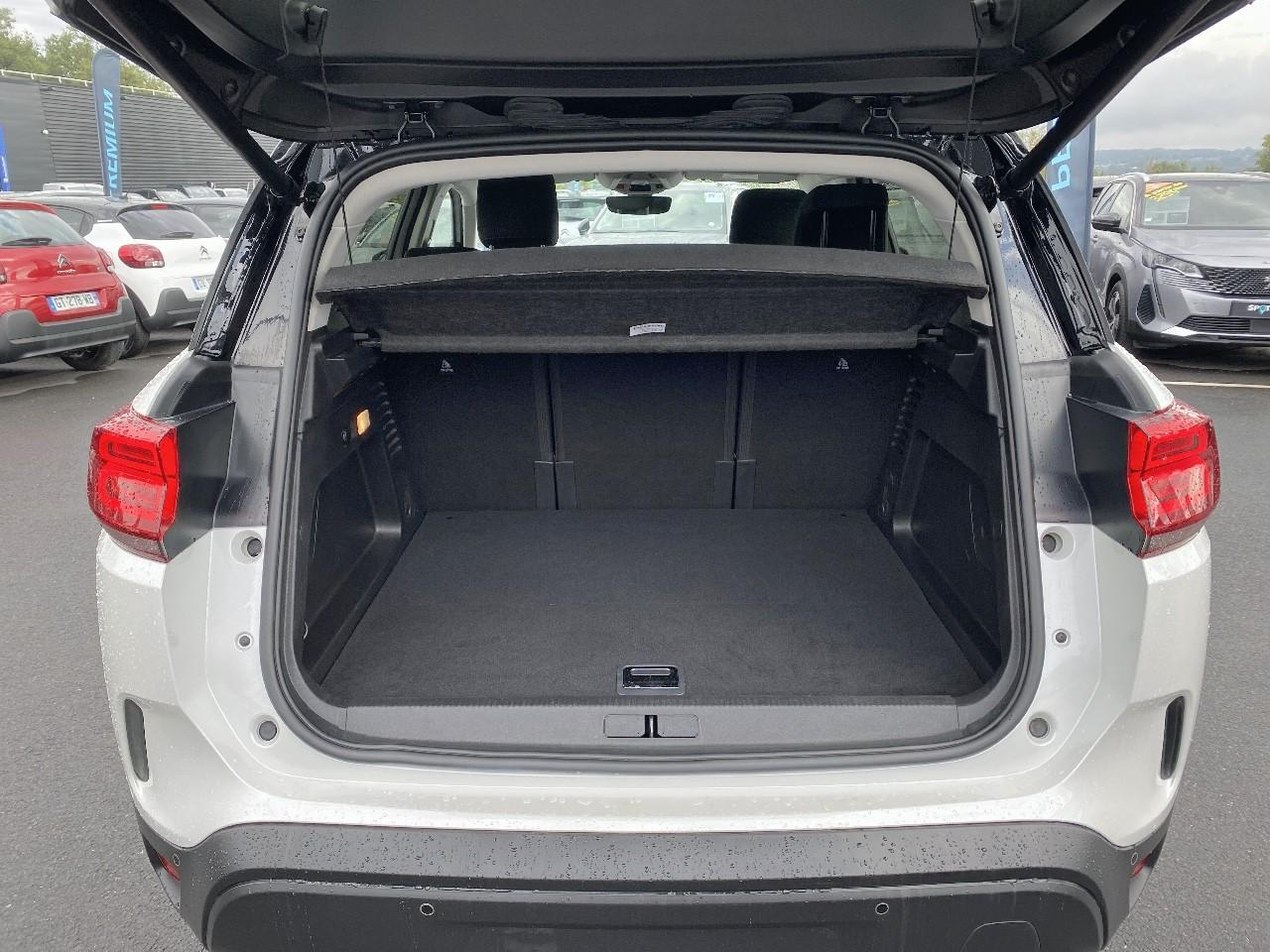 Citroën C5 Aircross hybrid rechargeable 225ch shine pack e-eat8 — photo 6