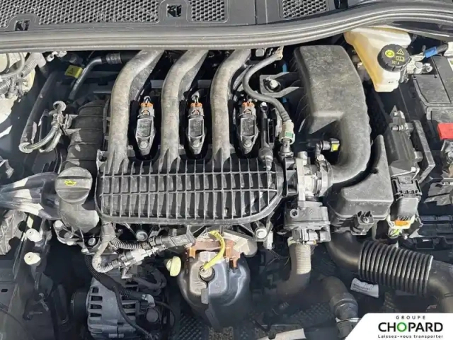 Peugeot 208 puretech 75 s&amp;s bvm5 — photo 26
