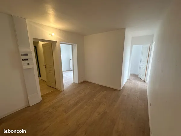 Appartement T3 - Dossier facile et rapide Charges optimisées / Installation simple