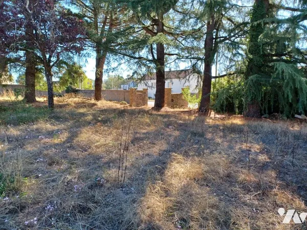 Terrain 512 m²