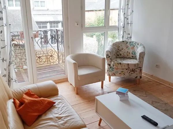 Chambre dans coloc sympa avec jardin