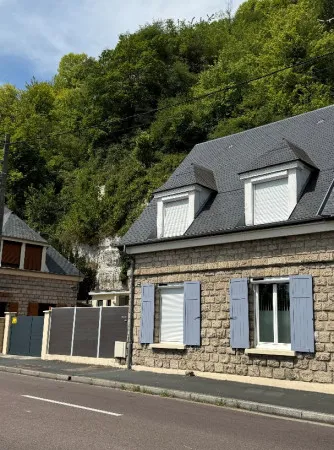Maison mitoyenne 4 pièces 85 m²
