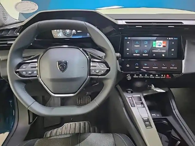 Peugeot 308 hybrid 145 e-dcs6 — photo 28