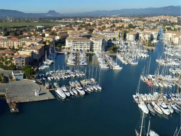 Murs commerciaux 80 m² Fréjus