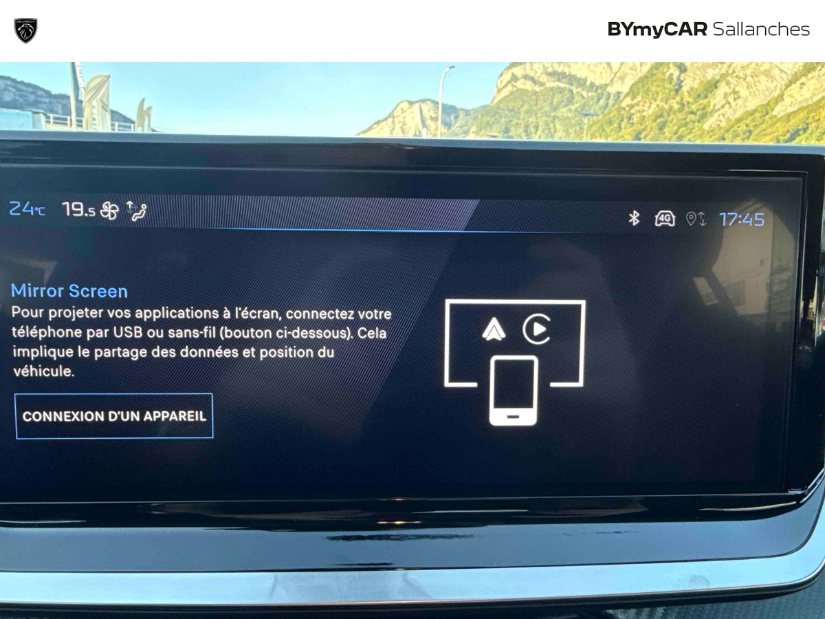 Peugeot 208 100 S&amp;S BVM6 — photo 23