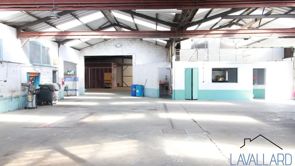 Photo 1