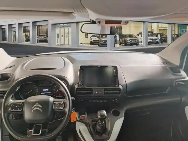 Citroën Berlingo taille m bluehdi 130 s&amp;s bvm6 shine — photo 10