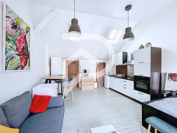 Studio 1 pièce 27 m²