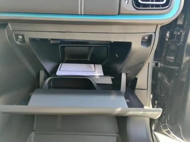 Citroën C3 puretech 83 s&amp;s bvm5 shine pack — photo 16