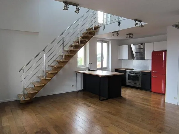 Duplex 5 pièces 99 m²